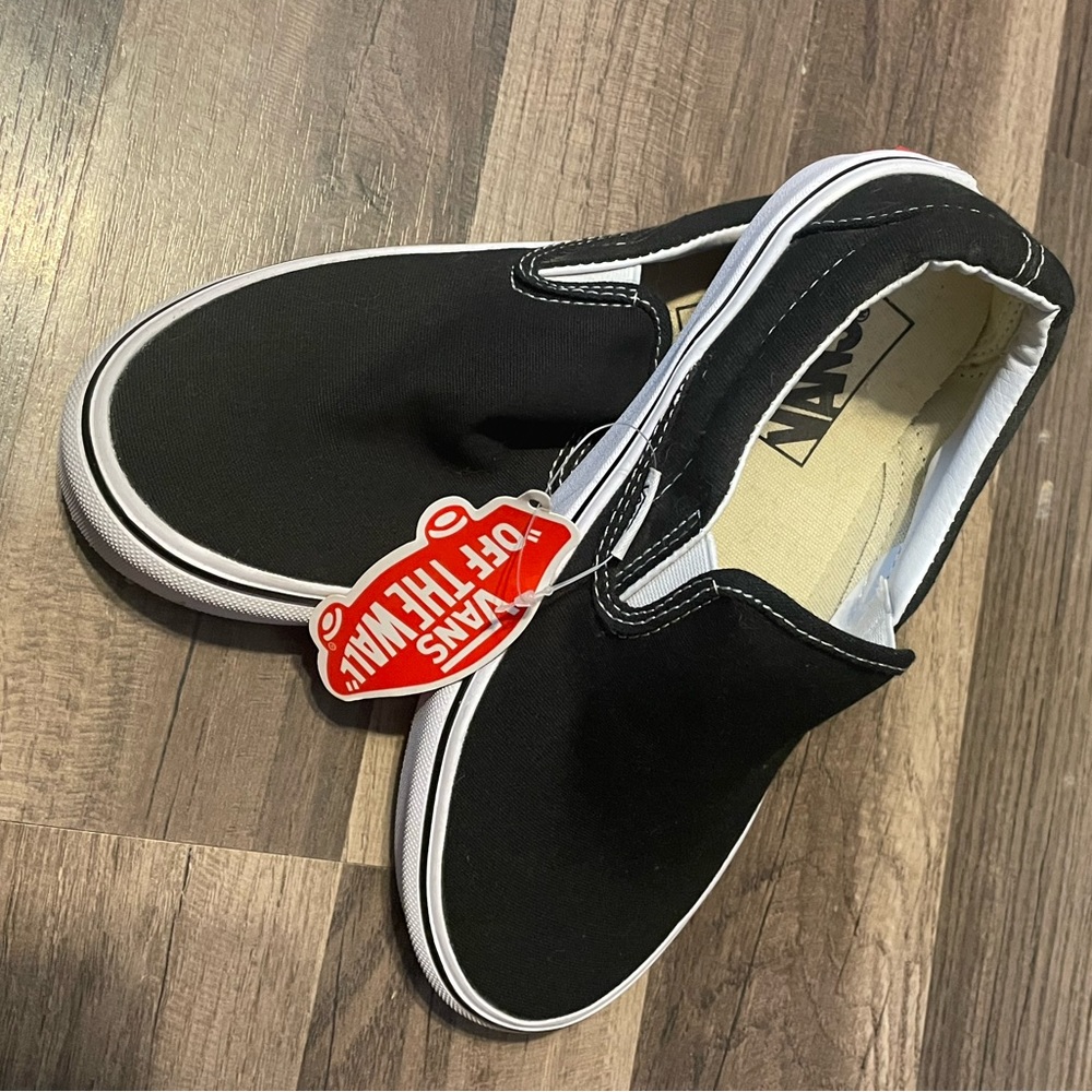 New size 7 Vans